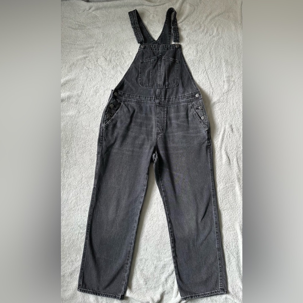 Old Navy- Slouch Straight Workwear Non-Stretch Jean Overall